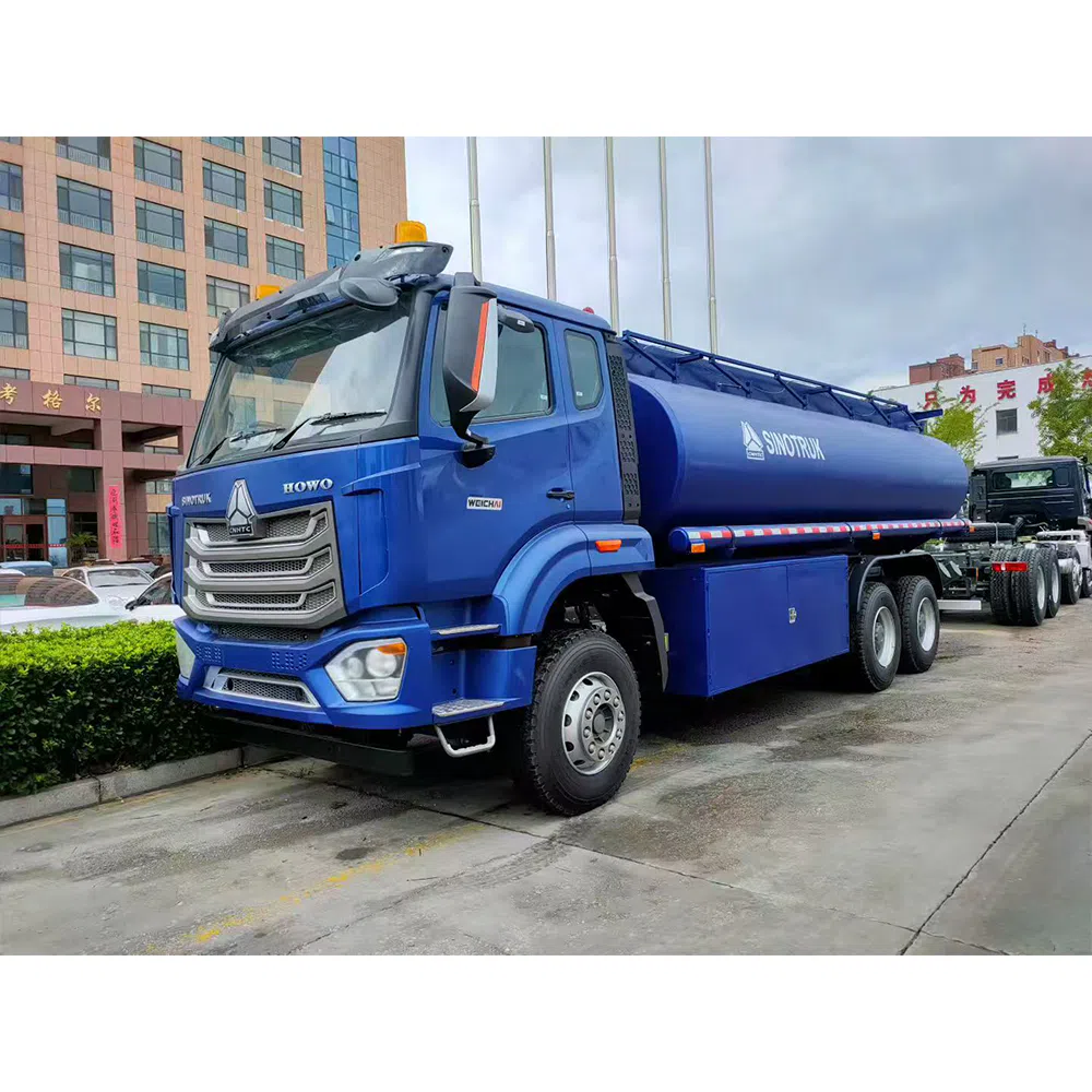 HOWO NX 6x4 Fuel Tank Truck