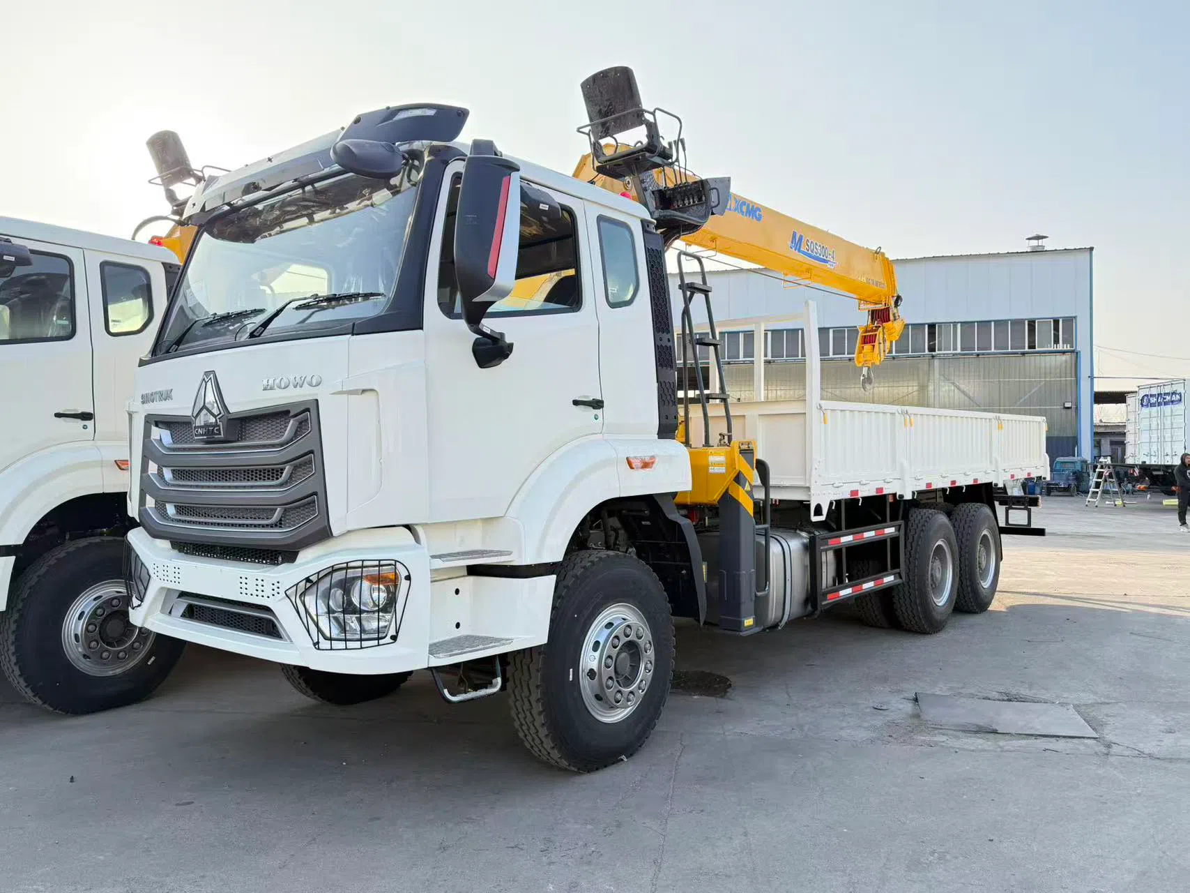crane truck.webp