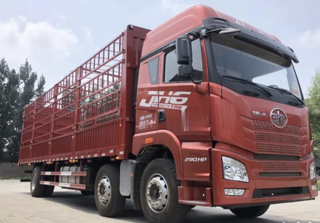 Faw JH6 6x2 Cargo Truck