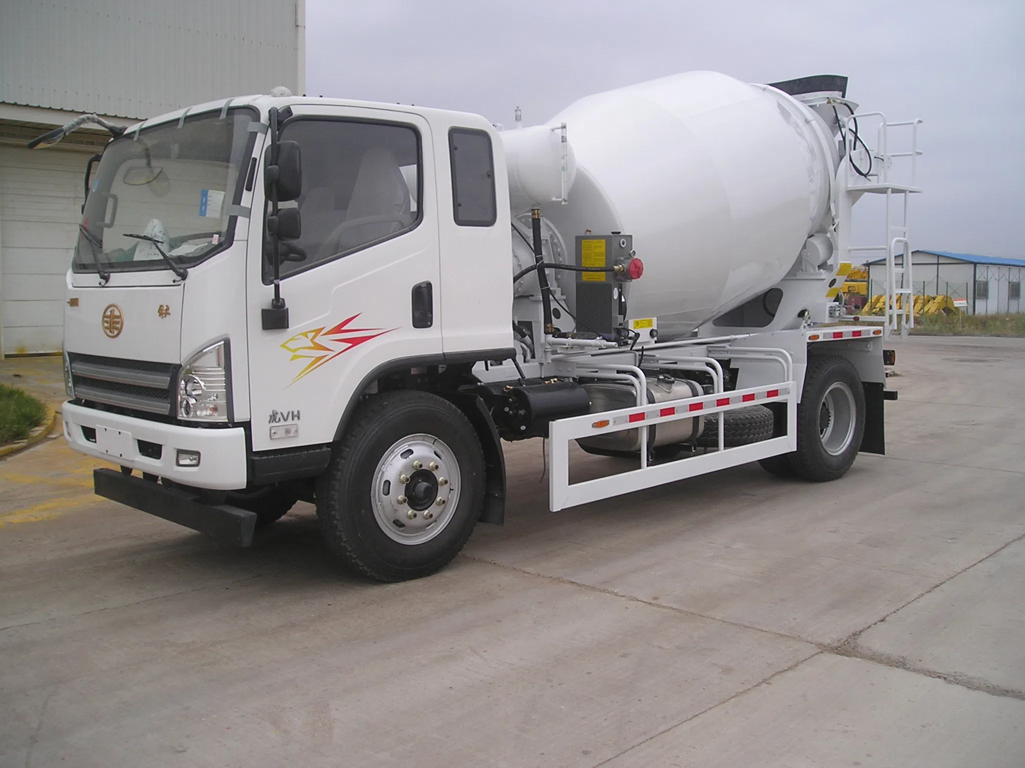 FAW Tiger Mixer Truck