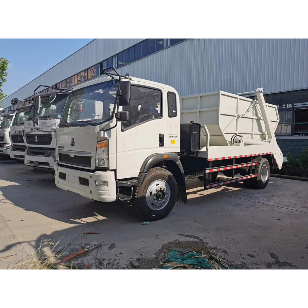 Light Articulated Garbage Truck