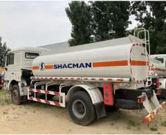 Camion citerne de carburant Shacman F3000 4x2