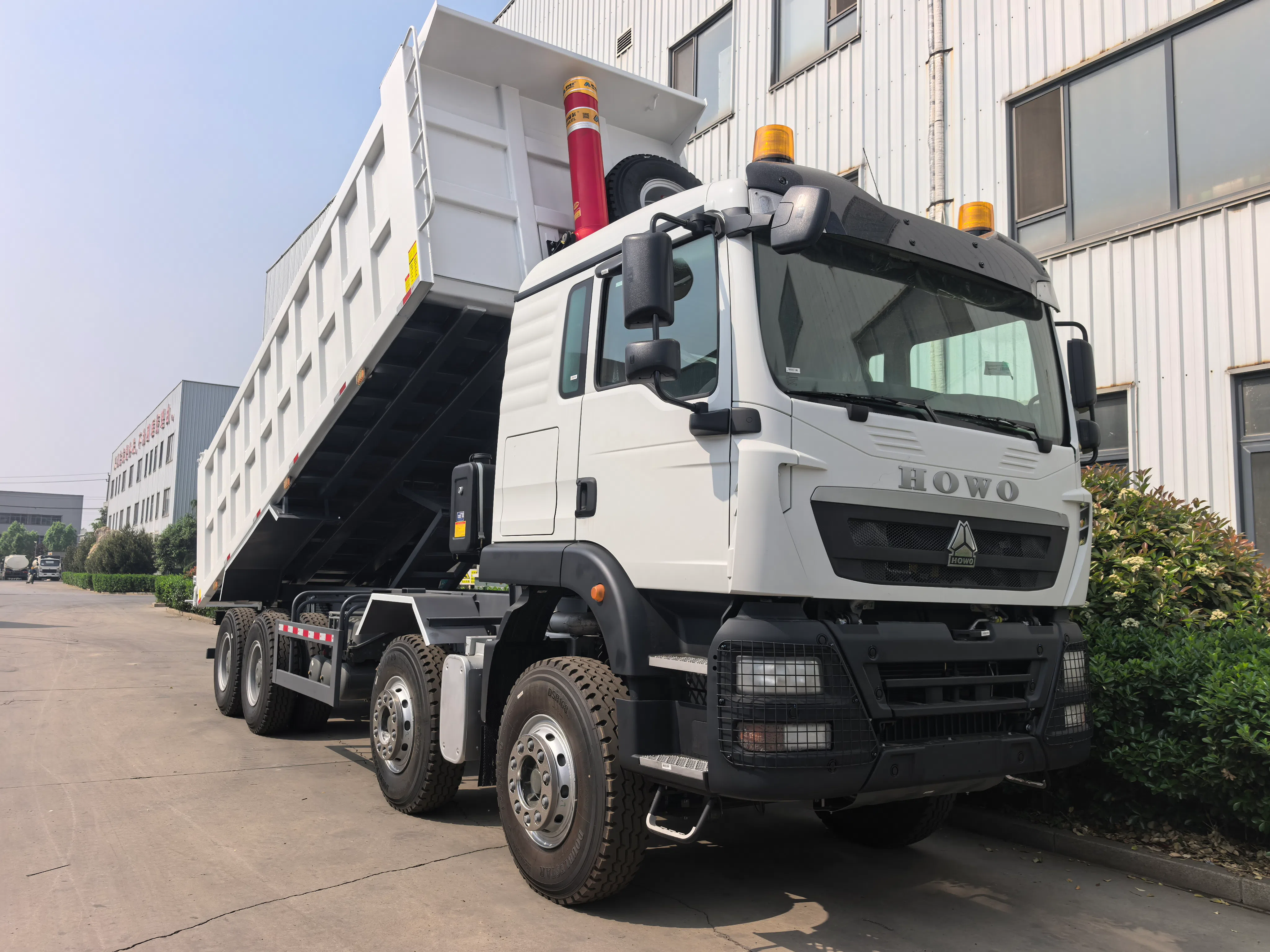 HOWO TX 8×4 Dump Truck