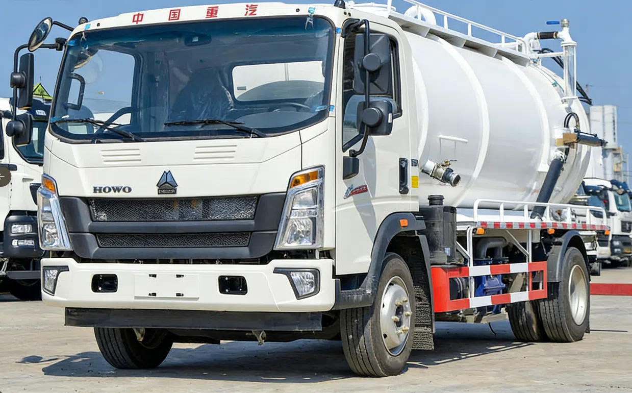 Suction sewage truck.webp