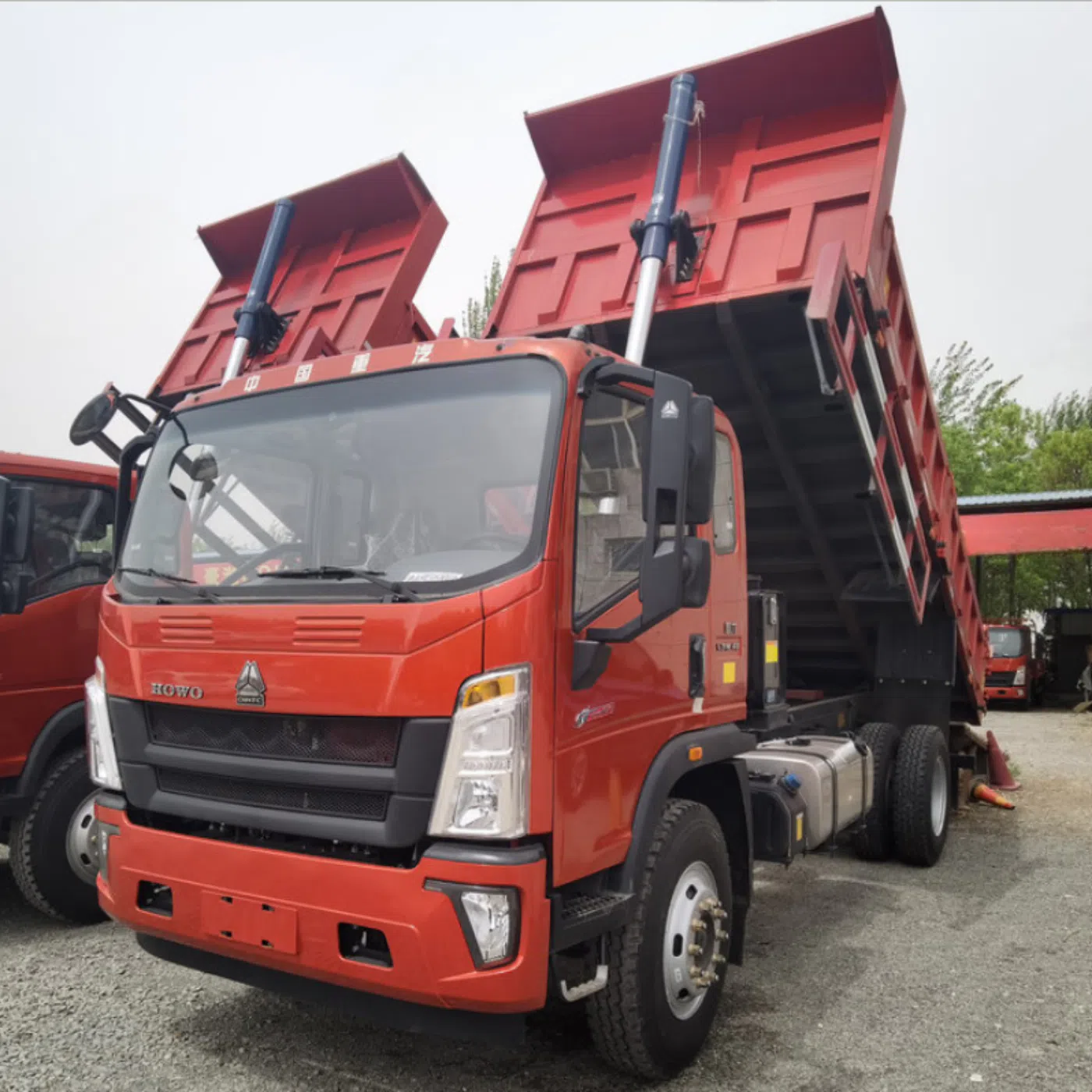 dump truck.webp
