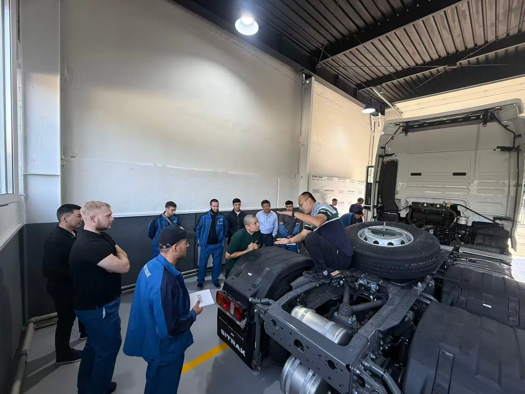 JINAN HAORUITONG SPECIAL TRUCK CO., LTD