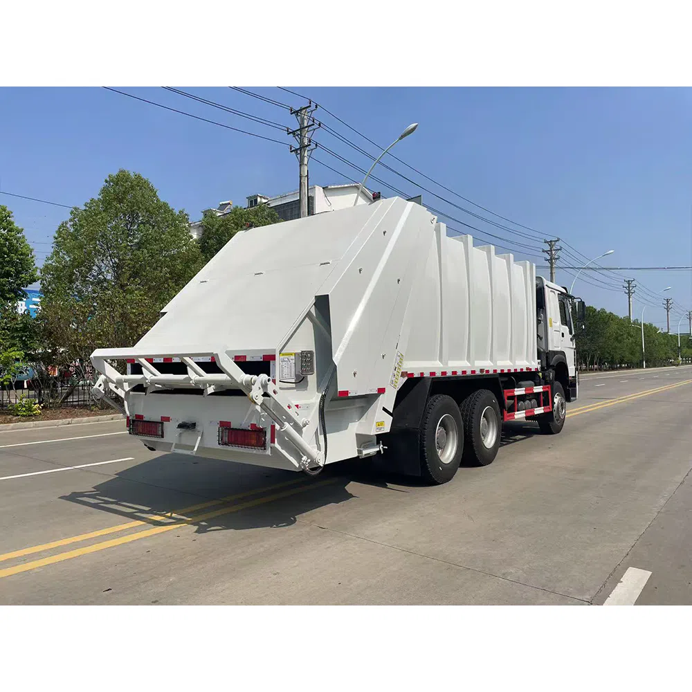Compression Garbage Truck