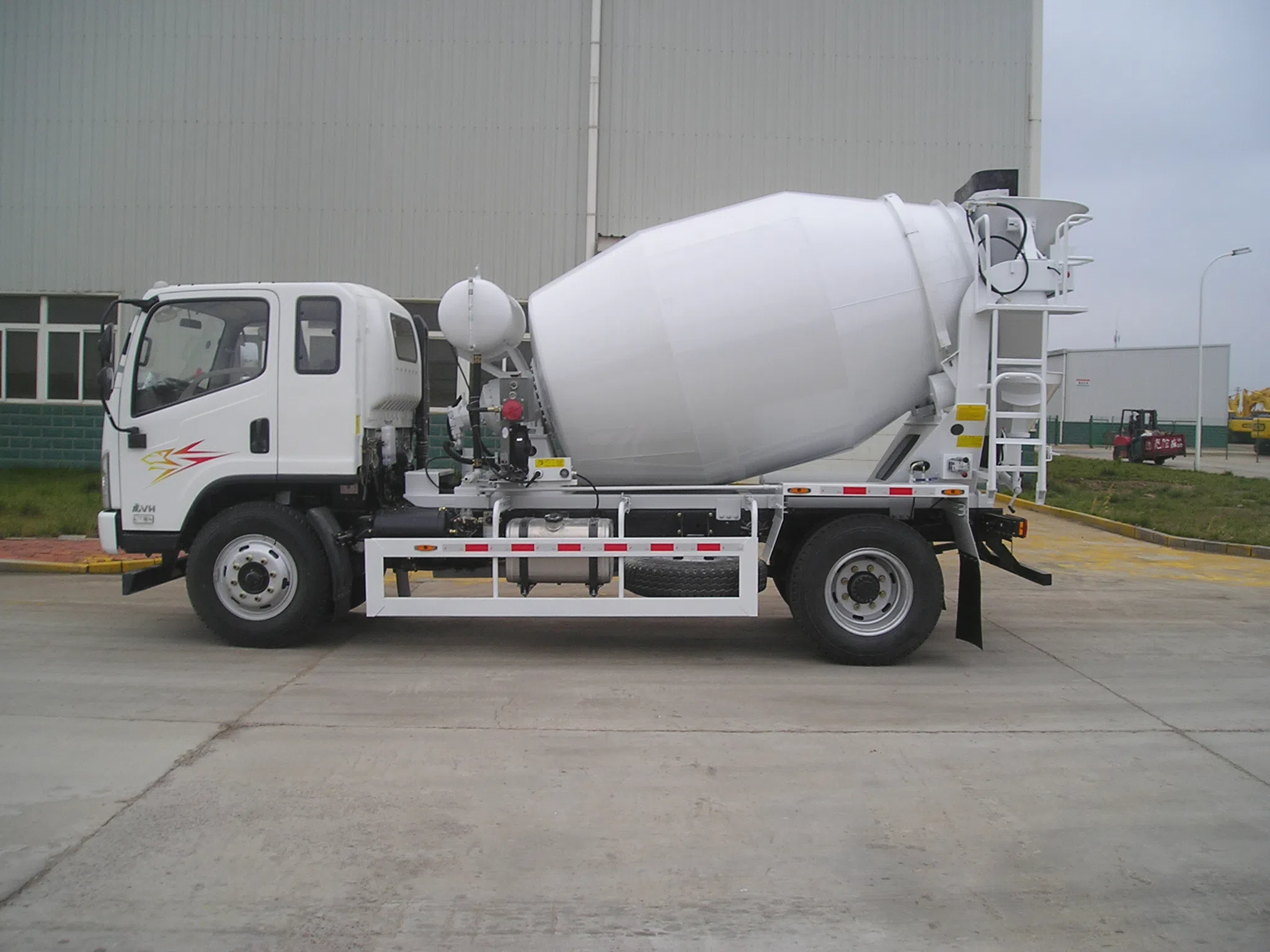 FAW Tiger Mixer Truck