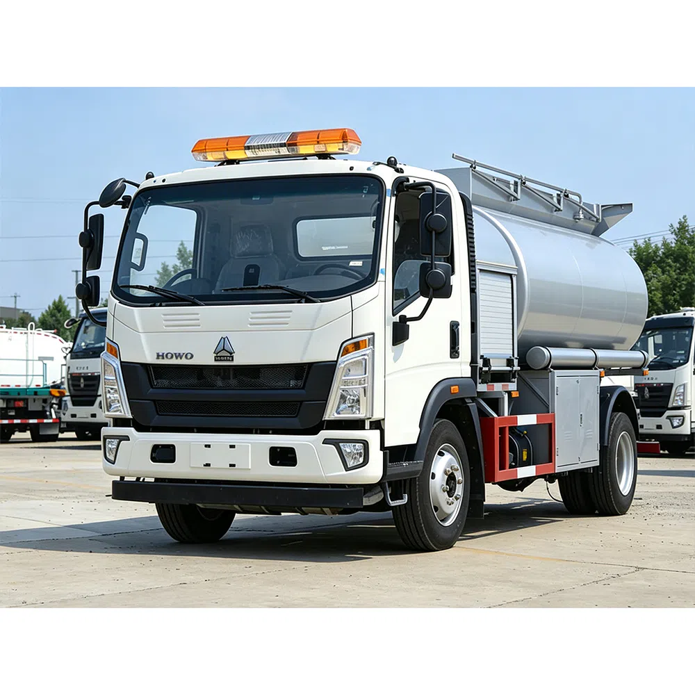 Light Fuel Tank Truck