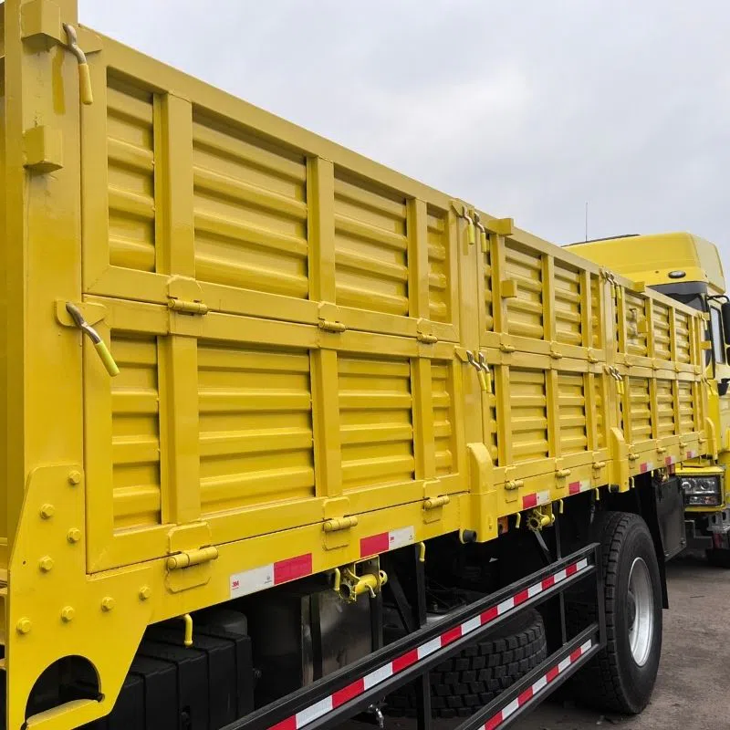 Shacman F3000 4x2 Flatbed Truck