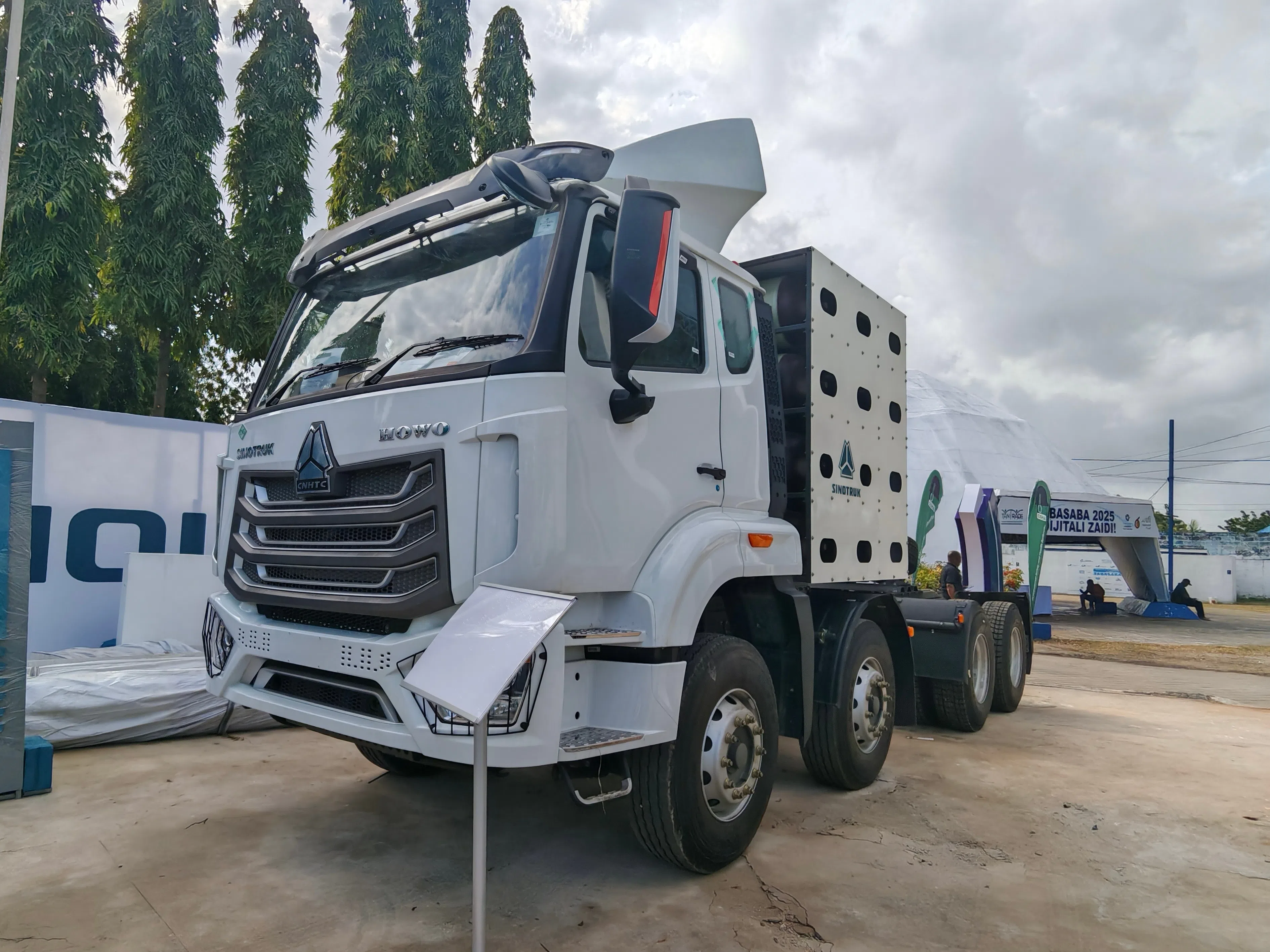JINAN HAORUITONG SPECIAL TRUCK CO., LTD