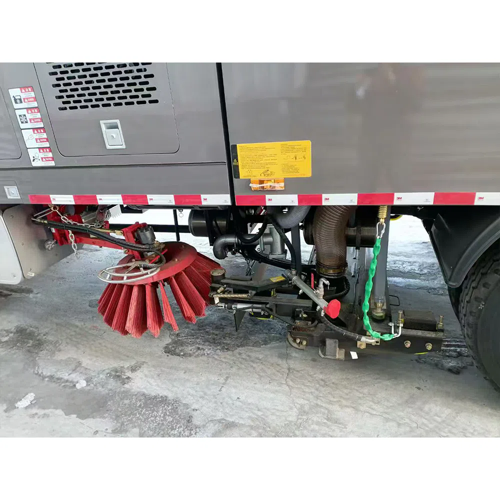 Sweeper Truck