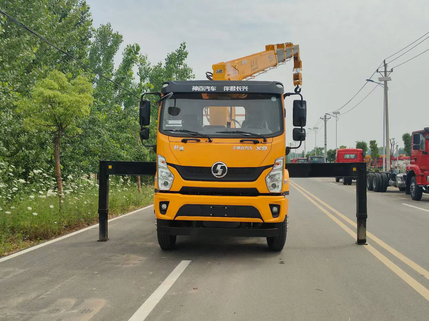 Crane truck.webp