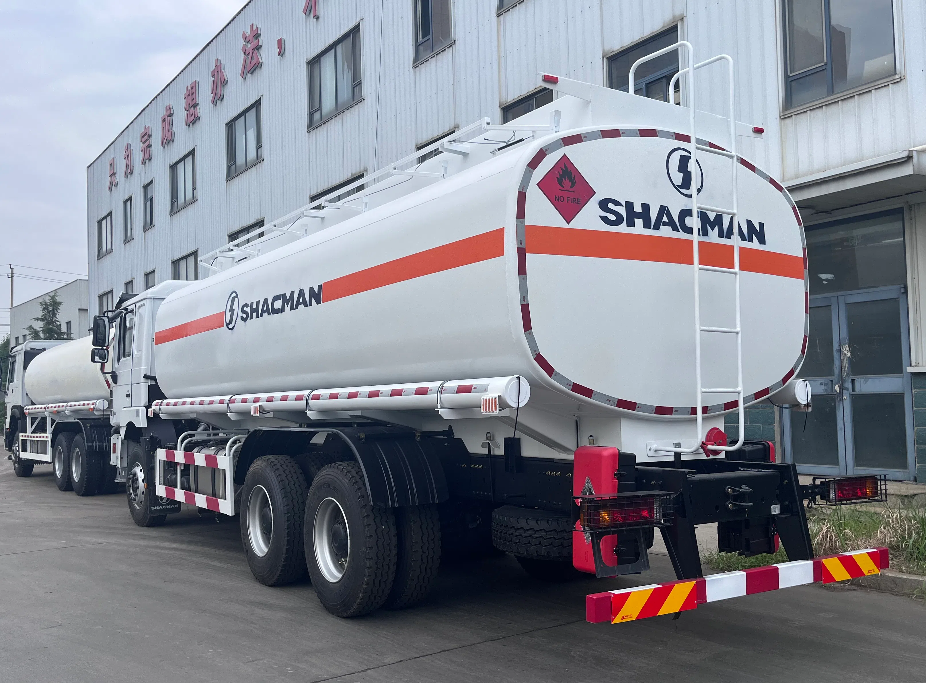 Shacman F3000 6x4 Fuel Tank Truck