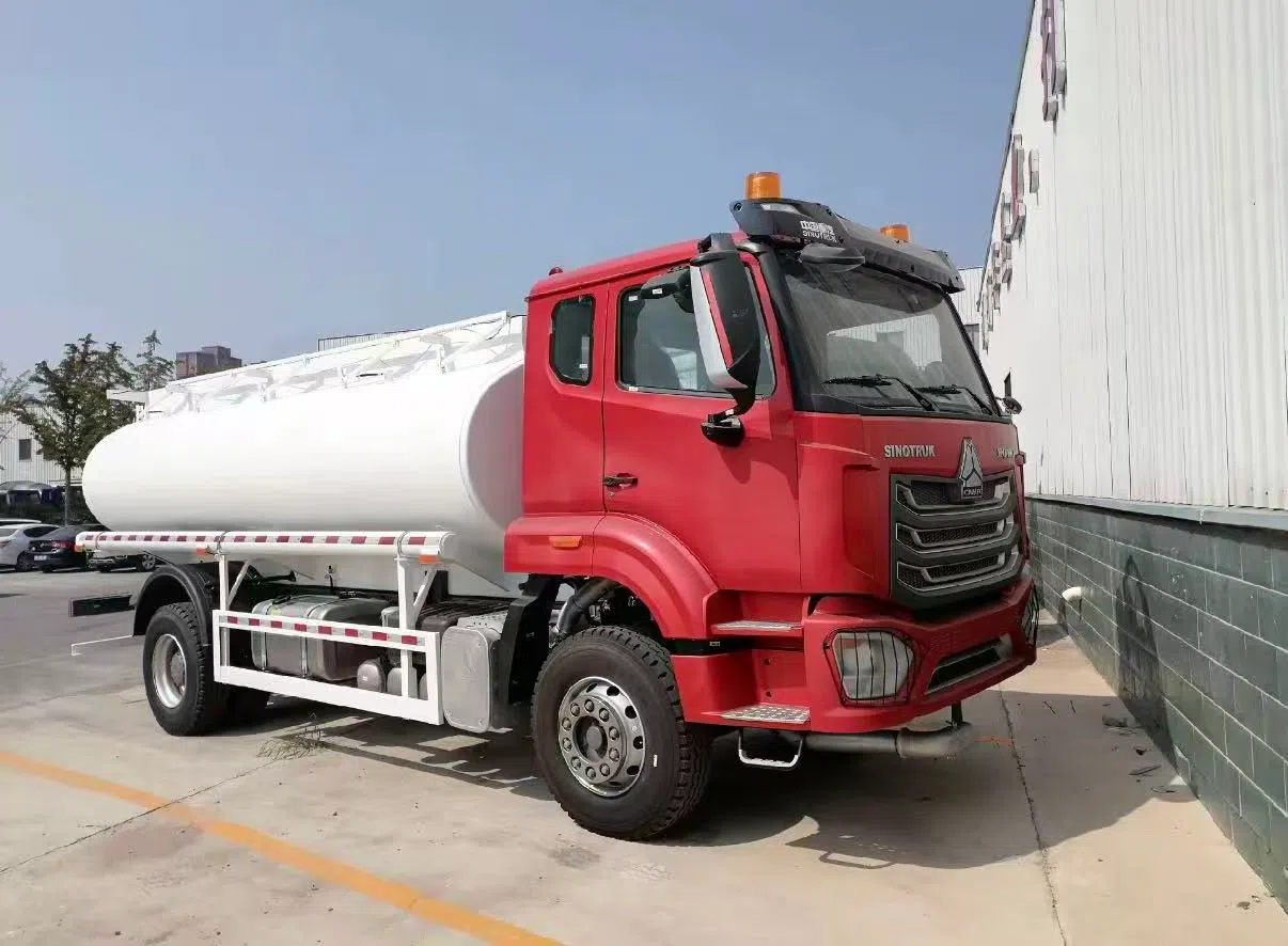 HOWO NX 4×2 Fuel tank truck