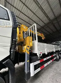 FAW J6P 6x4 Crane Truck