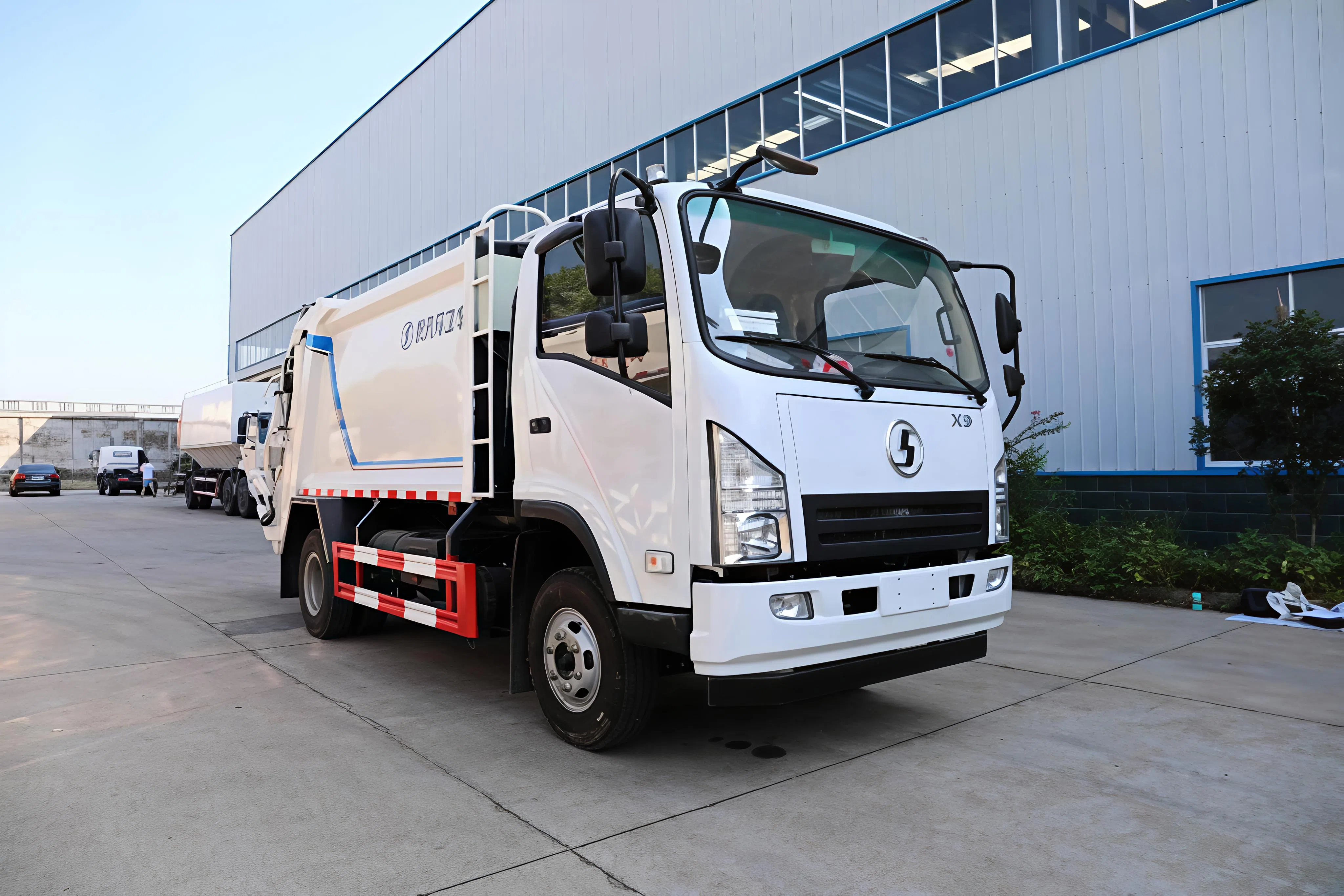 Shacman X9 Garbage Truck