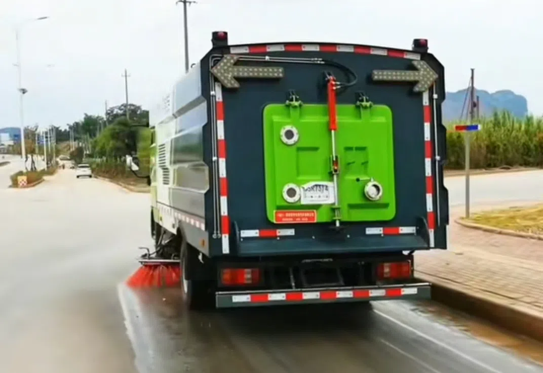 Shacman X9 Sweeper Truck