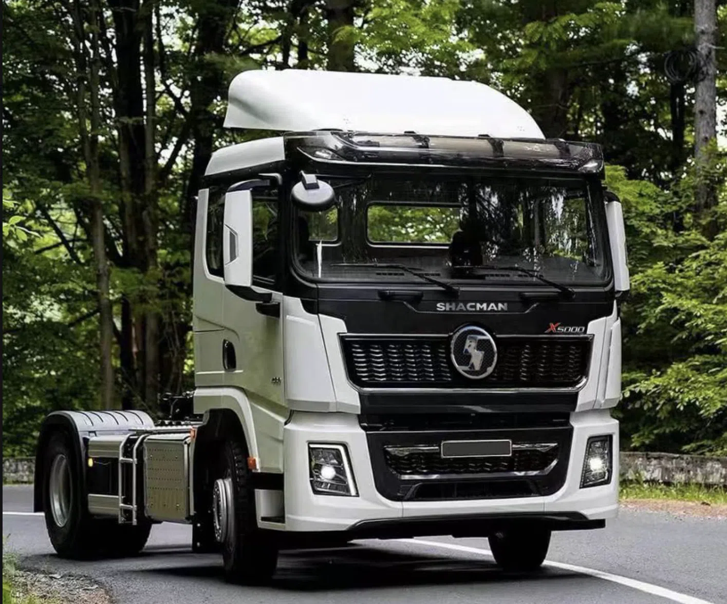 TRACTOR TRUCK.webp