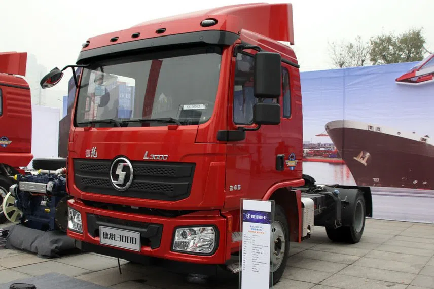 Shacman L3000 4x2 Tractor Truck