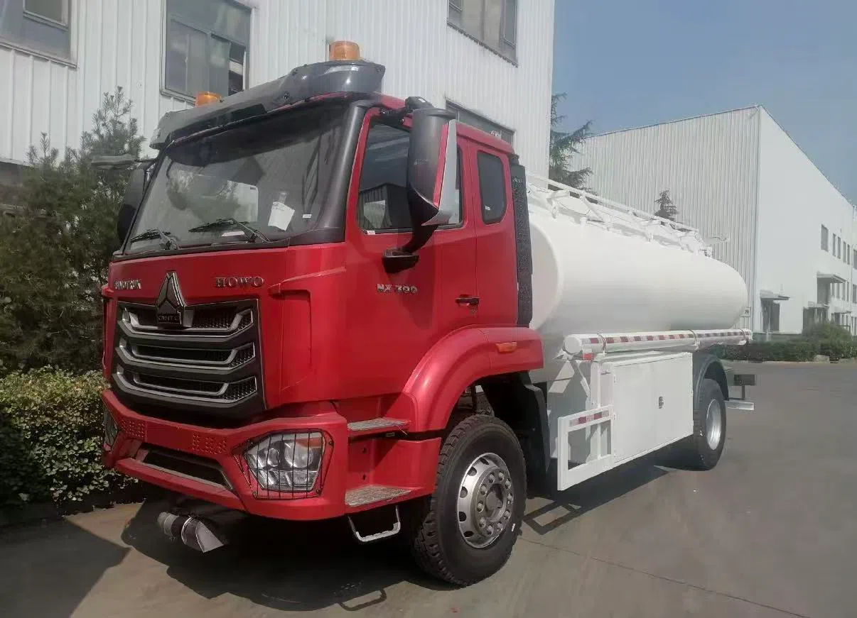 HOWO NX 4×2 Fuel tank truck
