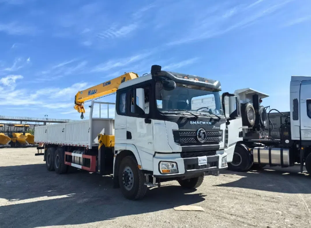 truck mounted crane (2).webp